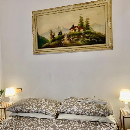 Villa Giardino Con Pontile Sul Lago D'Orta In Riva 奥尔塔圣朱利奥 外观 照片