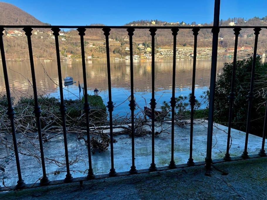 Villa Giardino Con Pontile Sul Lago D'Orta In Riva 奥尔塔圣朱利奥 外观 照片