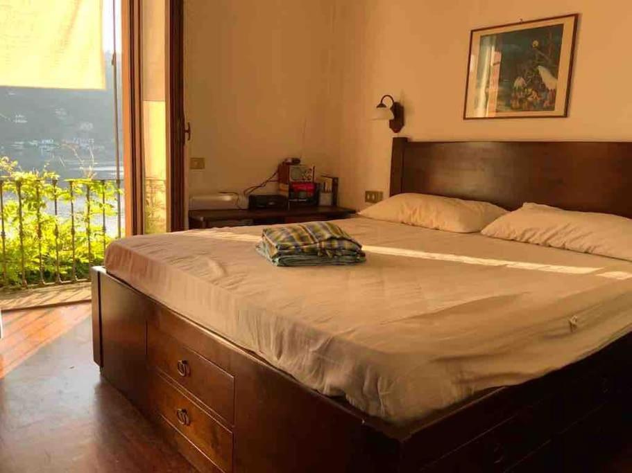 Villa Giardino Con Pontile Sul Lago D'Orta In Riva 奥尔塔圣朱利奥 外观 照片
