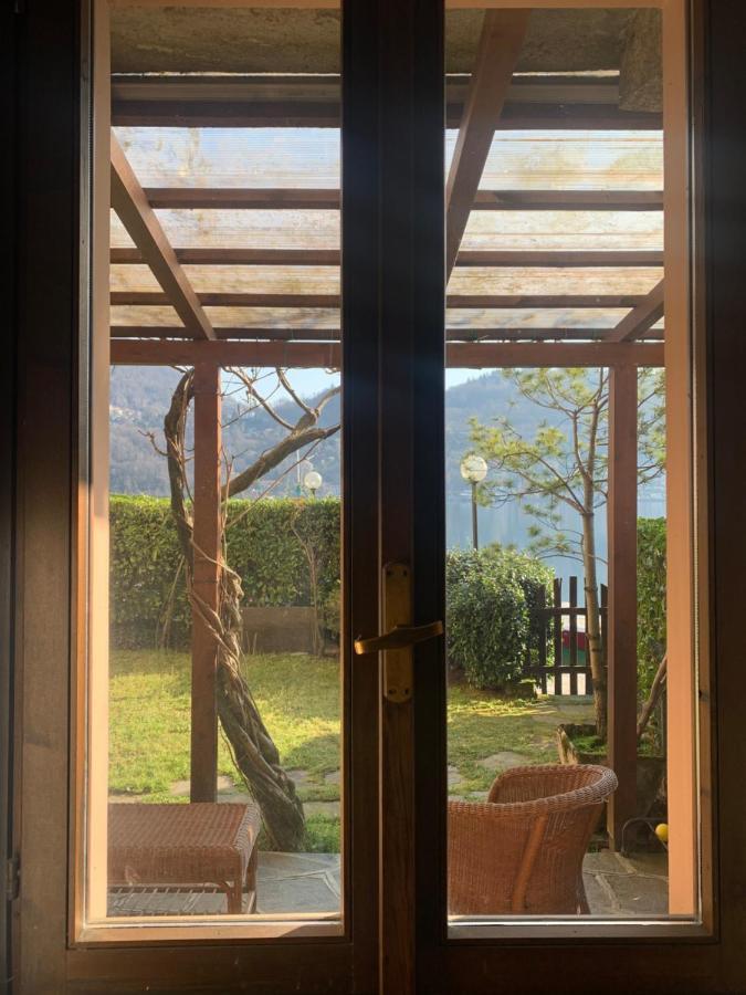 Villa Giardino Con Pontile Sul Lago D'Orta In Riva 奥尔塔圣朱利奥 外观 照片