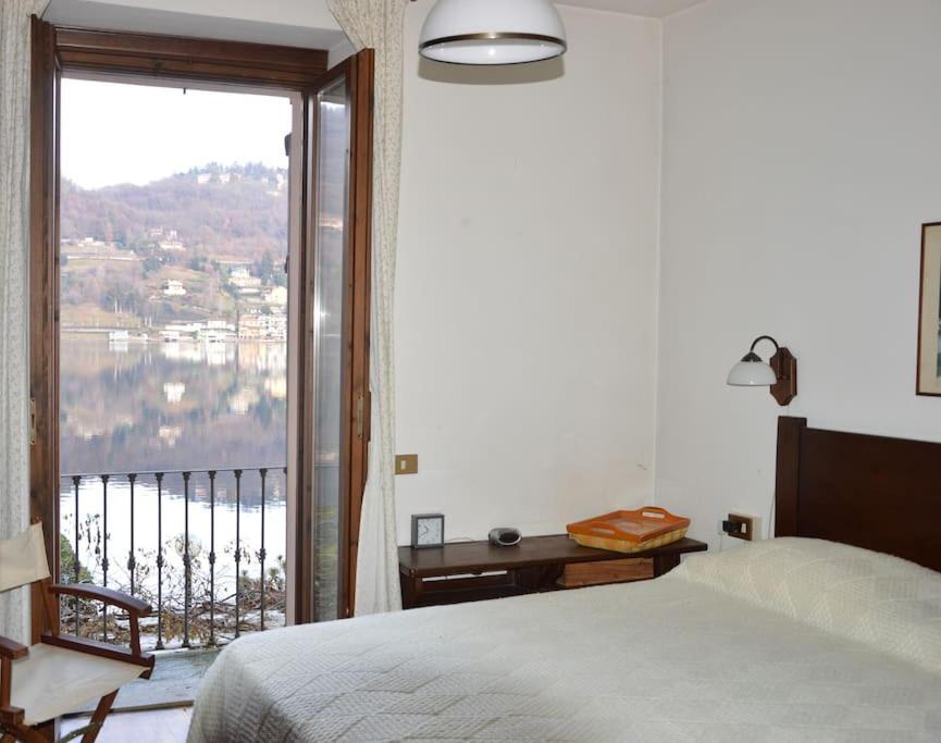 Villa Giardino Con Pontile Sul Lago D'Orta In Riva 奥尔塔圣朱利奥 外观 照片
